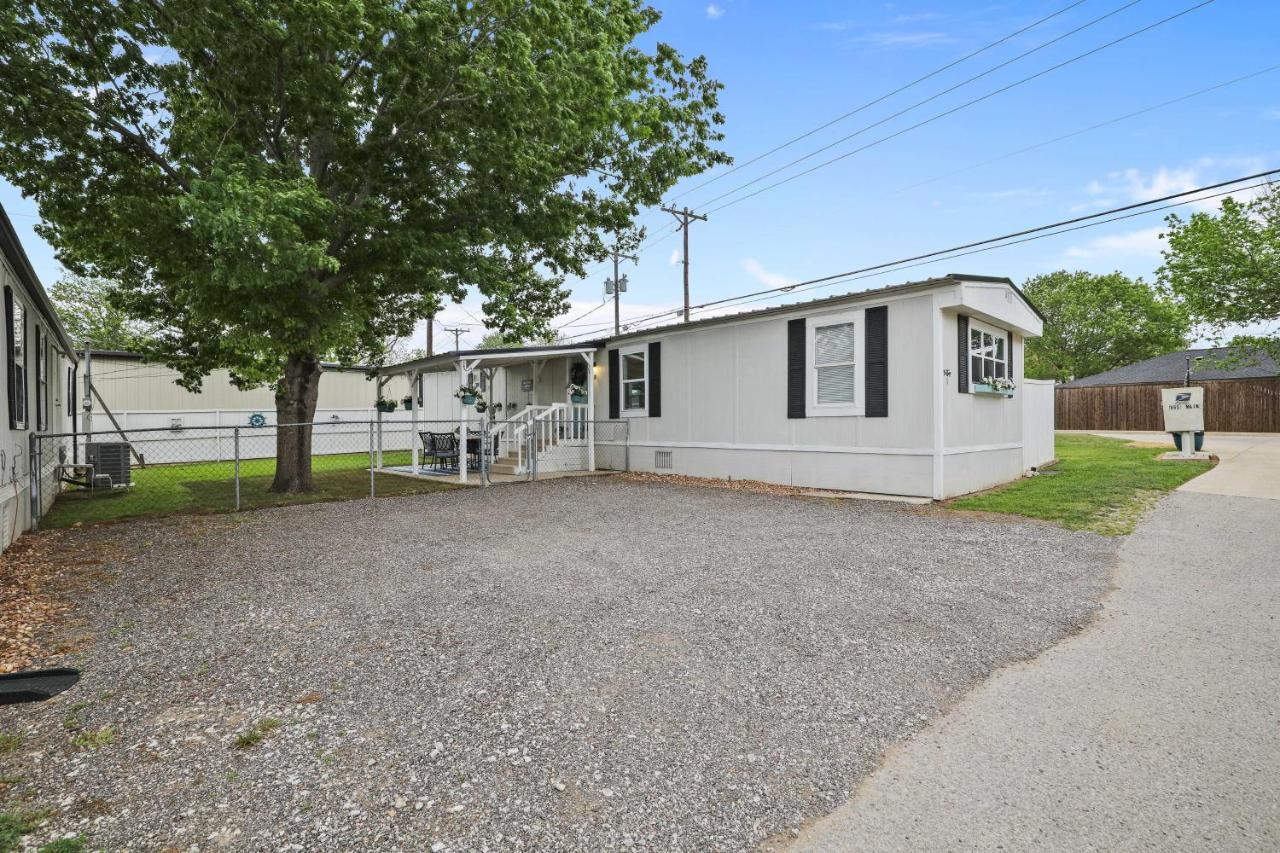 Pet-Friendly Lake Dallas Home Near Lewisville Lake Dış mekan fotoğraf